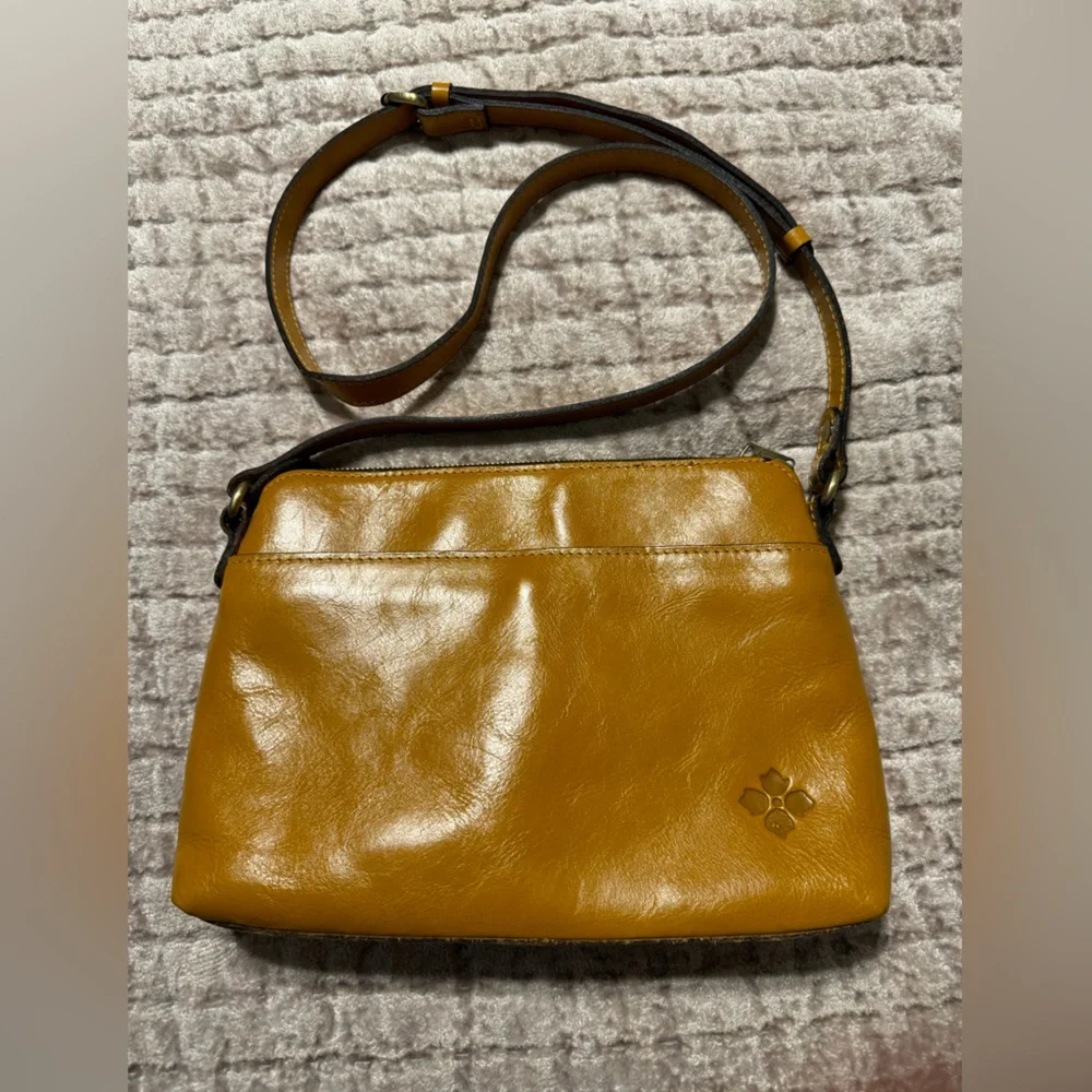 Patricia Nash mustard yellow leather handbag - Picture 2 of 8